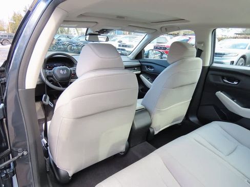 Used 2024 Honda Accord EX image 13