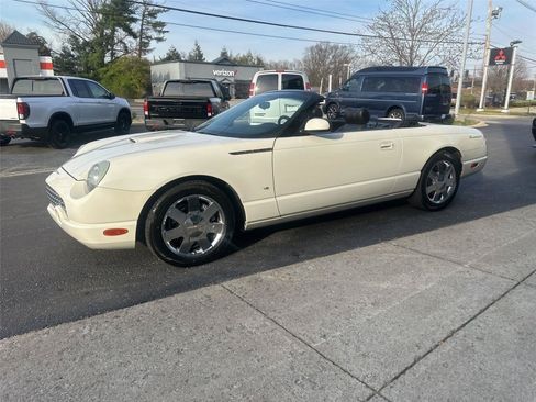 Used 2003 Ford Thunderbird RWD image 6
