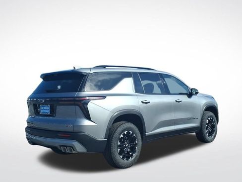 New 2027 Chevrolet Traverse Z71 w/ Enhanced Driving Package AWD/4WD image 3