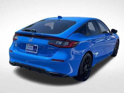 Used 2025 Honda Civic Sport image 6