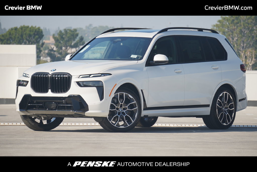 Used 2026 BMW X7 xDrive40i w/ M Sport Package AWD/4WD image 1