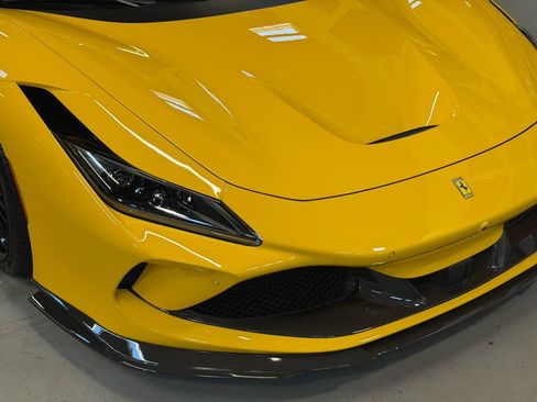 Used 2020 Ferrari F8 Tributo RWD image 15