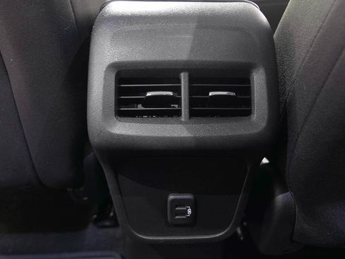 Used 2022 Chevrolet Equinox LS w/ LS Convenience Package FWD image 10