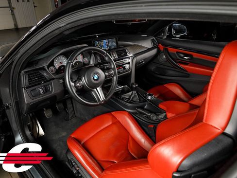 Used 2015 BMW M4 Coupe image 16