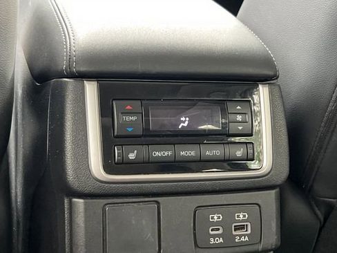 Used 2023 Subaru Ascent Limited w/ Technology Package image 14