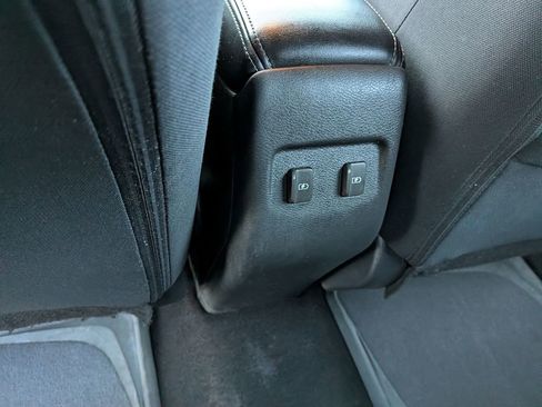 Used 2023 Nissan Kicks SV image 29