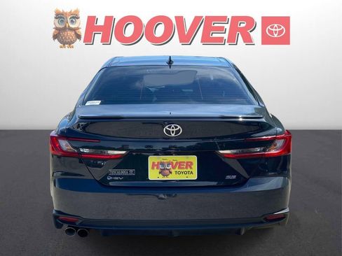 Used 2025 Toyota Camry SE w/ Multimedia Upgrade Package FWD image 3