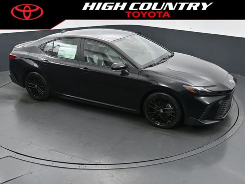 New 2026 Toyota Camry SE image 34