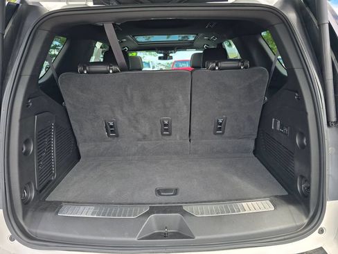 Certified 2022 Chevrolet Tahoe Premier AWD/4WD image 23