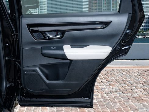 Certified 2025 Honda CR-V EX-L image 15