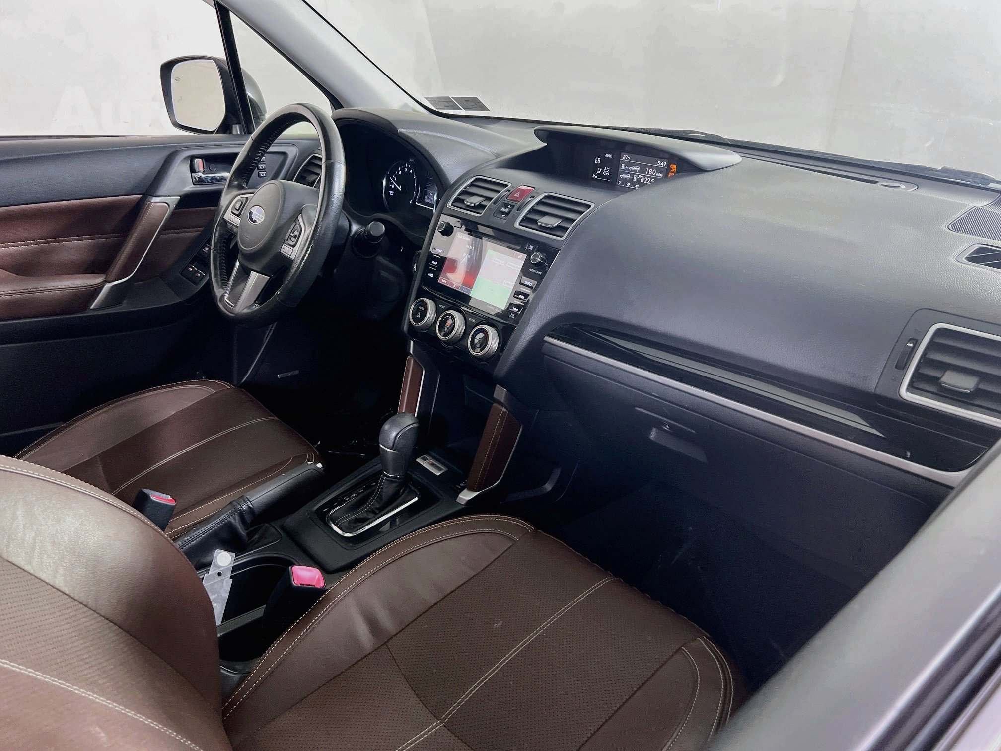 Used 2018 Subaru Forester 2.5i Touring w/ Popular Package #2 AWD/4WD image 29