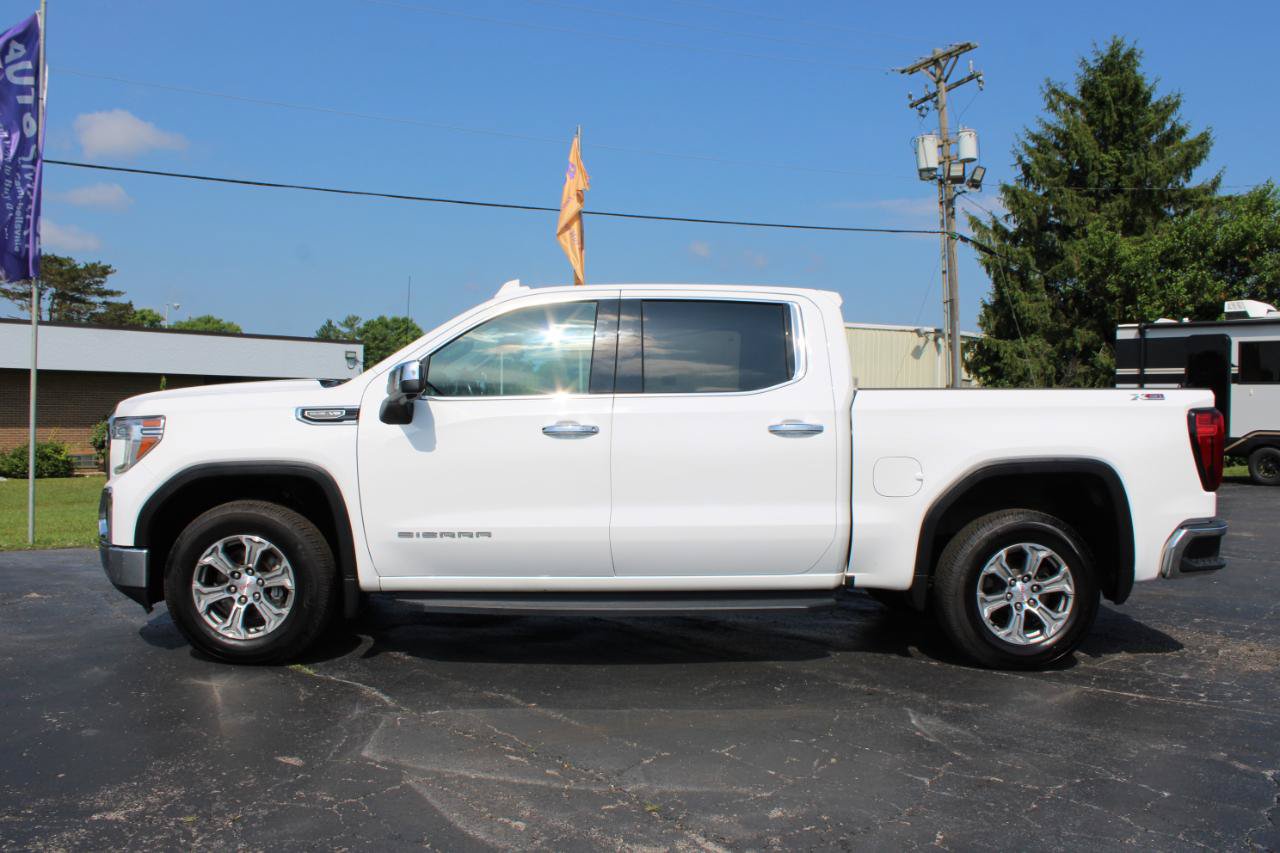 Used 2021 GMC Sierra 1500 SLT w/ SLT Convenience Package AWD/4WD image 13
