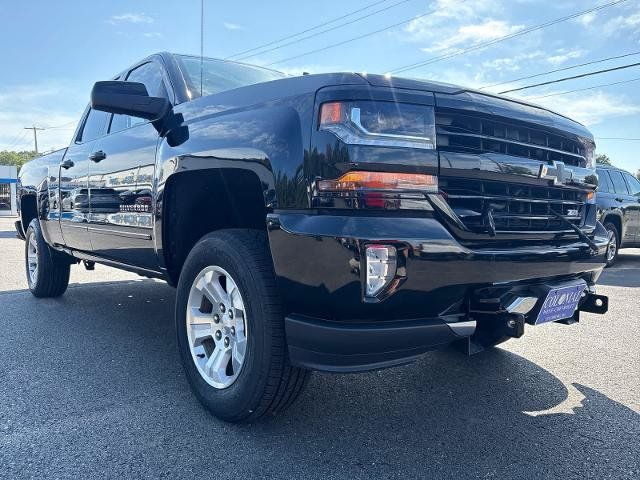 Used 2019 Chevrolet Silverado 1500 LT w/ All Star Edition AWD/4WD image 3
