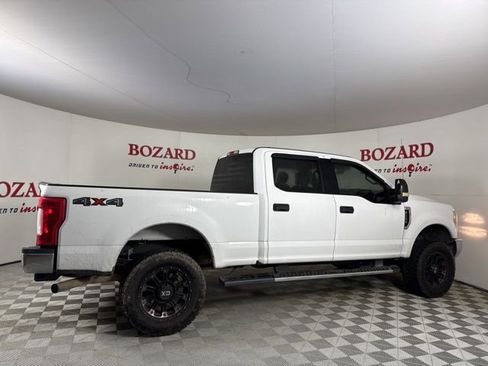 Used 2018 Ford F250 XLT image 9
