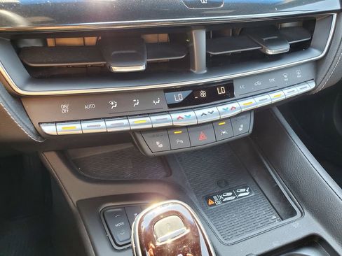 Certified 2022 Cadillac CT5 Luxury w/ Sun And Sound Package image 34