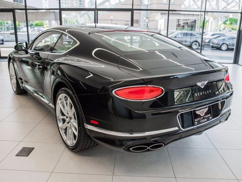 Used 2021 Bentley Continental GT image 15