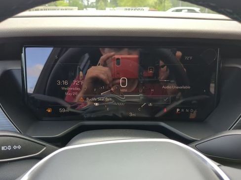 New 2025 GMC Acadia Elevation image 28