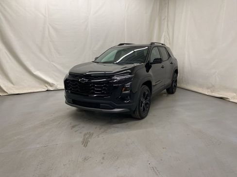 New 2026 Chevrolet Equinox LT w/ Midnight Edition AWD/4WD image 2