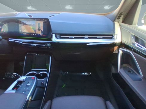 Used 2025 BMW X1 xDrive28i w/ Technology Package image 27
