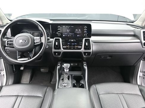 Used 2021 Kia Sorento S FWD image 34