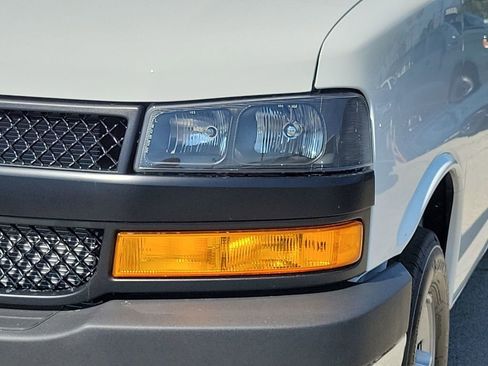 New 2026 Chevrolet Express 2500 Extended w/ Driver Convenience Package RWD image 18