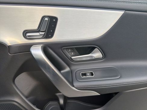 Used 2025 Mercedes-Benz CLA 250 image 28