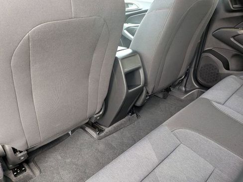 Certified 2024 Chevrolet Trax RS image 34