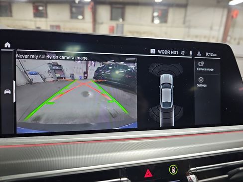 Certified 2023 BMW X6 xDrive40i w/ M Sport Package image 25