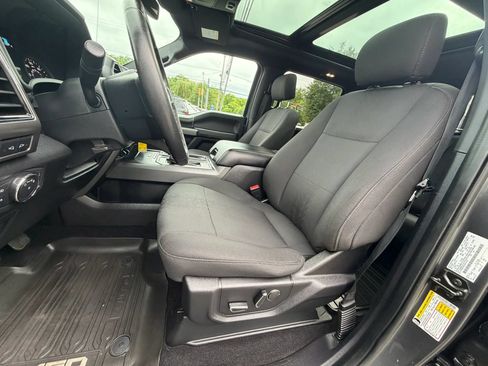 Used 2018 Ford F150 XLT w/ Equipment Group 302A Luxury AWD/4WD image 13