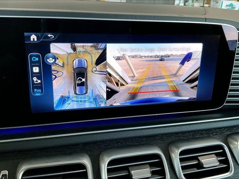 Used 2026 Mercedes-Benz GLS 450 4MATIC image 26