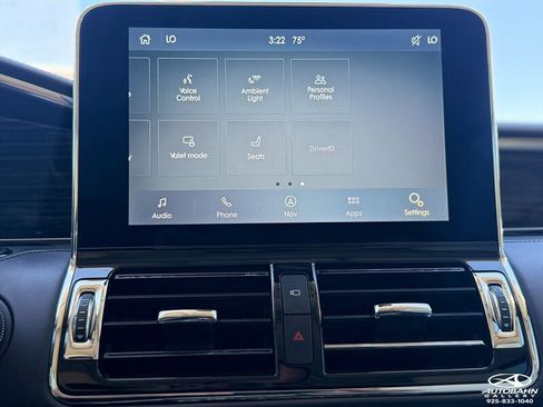 Used 2021 Lincoln Navigator Black Label w/ Cargo Convenience Package AWD/4WD image 30