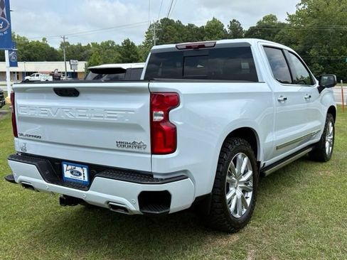 Used 2026 Chevrolet Silverado 1500 High Country AWD/4WD image 5