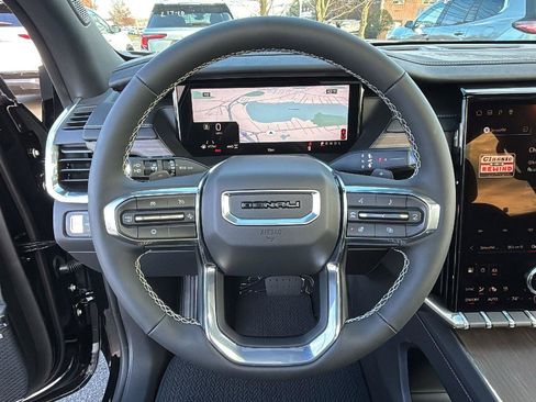 New 2026 GMC Acadia Denali image 17