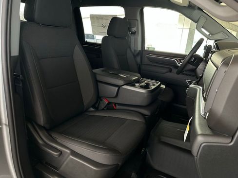New 2026 GMC Sierra 2500 SLE w/ SLE Value Package; image 16