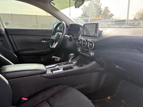 Used 2022 Nissan Sentra SV w/ All-Weather Package image 9