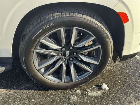 Used 2023 Cadillac Escalade Sport Platinum image 9