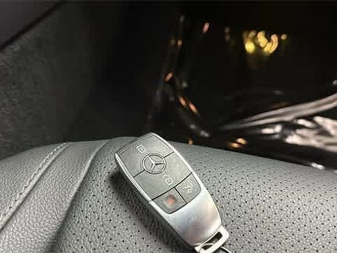 Used 2023 Mercedes-Benz GLE 350 4MATIC image 35