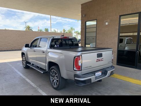 Used 2017 GMC Canyon Denali image 6