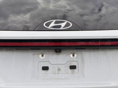 Used 2022 Hyundai Tucson SEL image 16