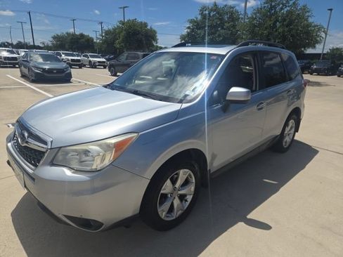 Used 2015 Subaru Forester 2.5i Limited AWD/4WD image 6