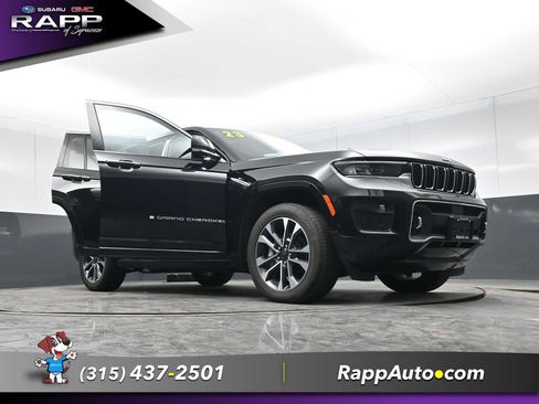 Used 2023 Jeep Grand Cherokee Overland w/ Luxury Tech Group IV AWD/4WD image 74