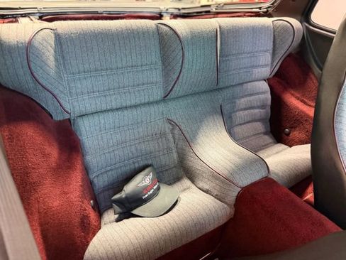 Used 1988 Porsche 924 S RWD image 31
