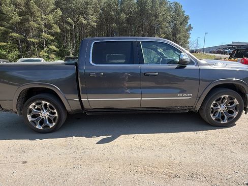 Used 2024 RAM 1500 Limited image 7
