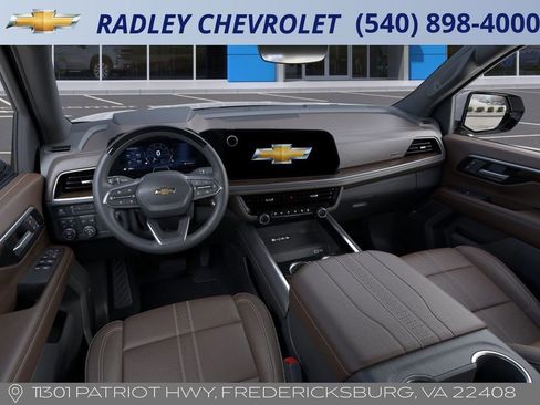 New 2026 Chevrolet Suburban High Country image 15