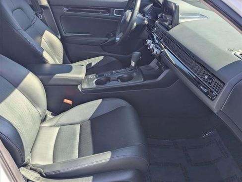 Used 2024 Honda Civic EX-L image 19