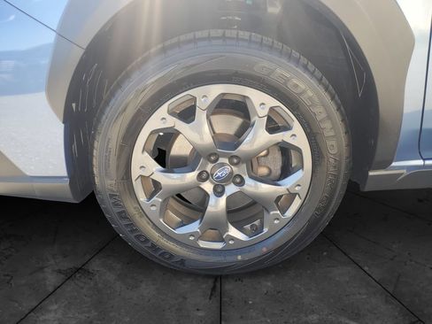 Used 2021 Subaru Crosstrek 2.5i Sport w/ Moonroof Package AWD/4WD image 14