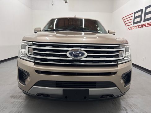 Used 2020 Ford Expedition XLT w/ FX4 Off-Road Package image 4