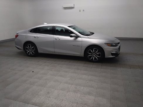 Used 2022 Chevrolet Malibu RS FWD image 11