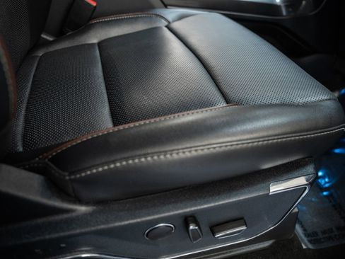 Certified 2021 Ford F150 Lariat w/ Equipment Group 502A High image 40