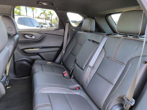 Used 2023 Chevrolet Blazer Premier image 30